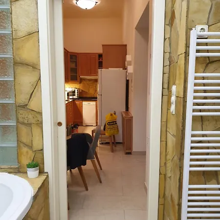 Apartment Ultra At Synagogue Budapest